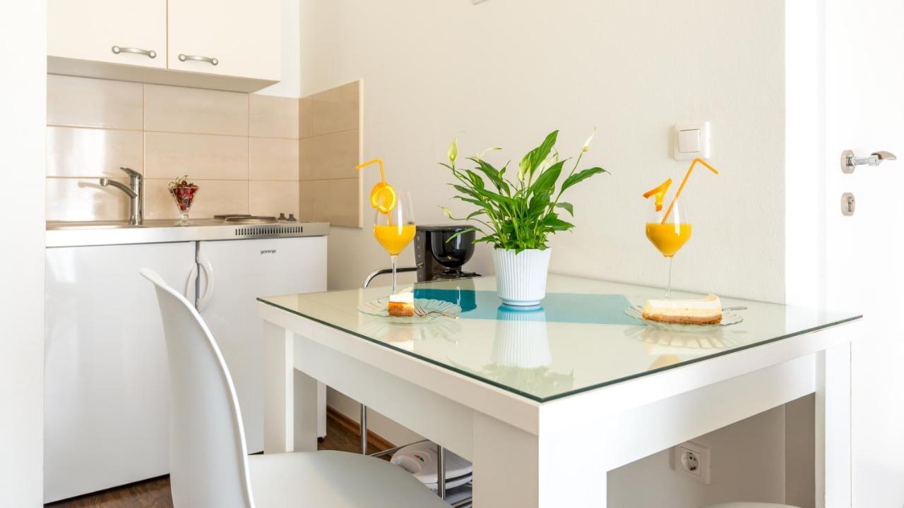 Apartment Sandra Solitudo Ii